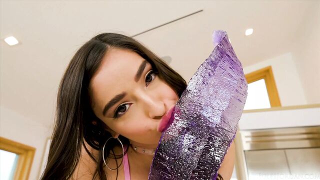 Emily Willis: Only 12 Inches For My Ass