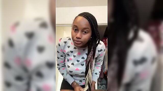 Step mom daughter and aunt flashing tits and twerking on live