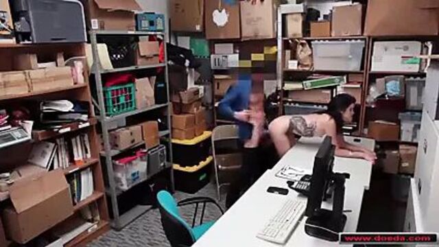 Hirsiz yakalaninca ceza aliyor turkce altyazi