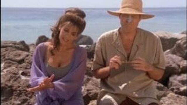 Marina Sirtis - Star Trek Voyager