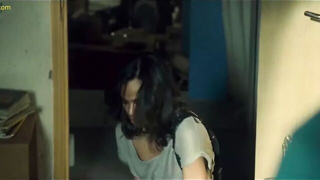 Zoe Saldana Nude Scene In Colombiana Movie