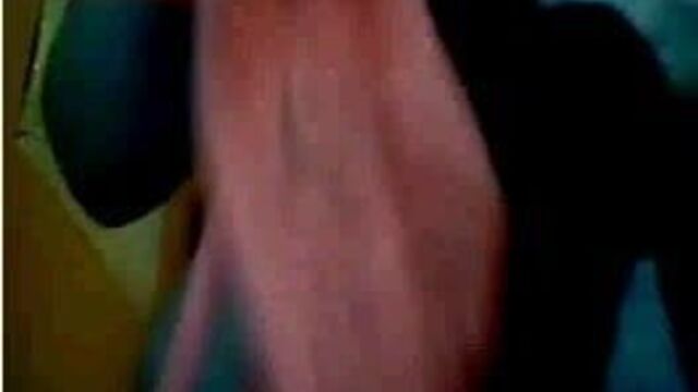 Nice girl front webcam from Qc