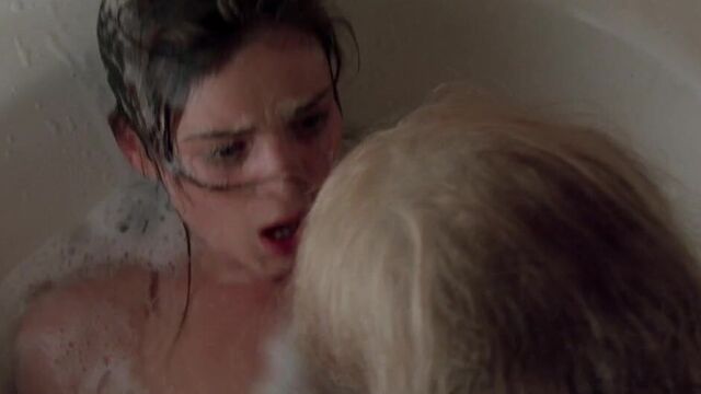 Gabrielle Anwar - Body Snatchers (1993)