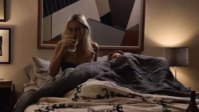 Margot Robbie and Kate McKinnon - ''Bombshell''