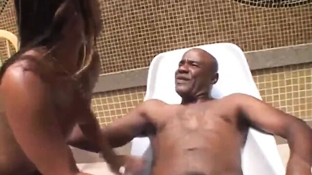 Lisa has a monster clit