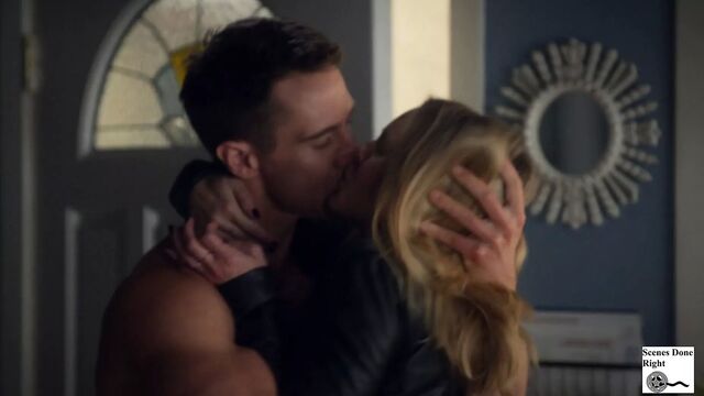 Kristen Bell Sex Scene - Veronica Mars - Enhanced