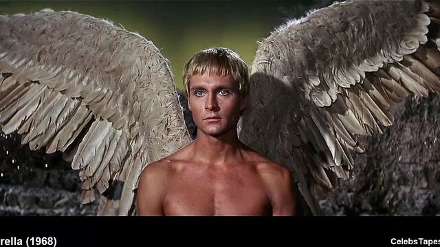 Blonde celeb Jane Fonda nude and hot striptease scenes