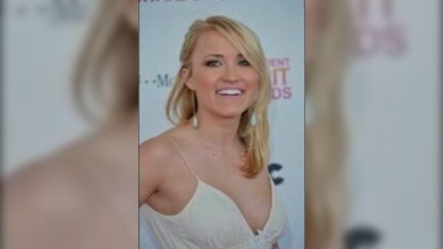 Emily Osment Jerk off challenge