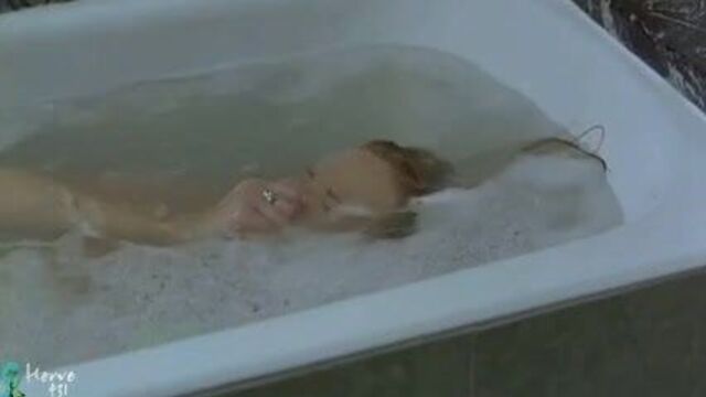 A1NYC Isabelle Carre in Quatre Etoiles 01