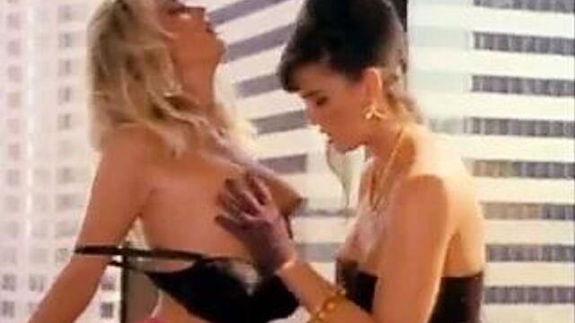 Lesbians in a elavator