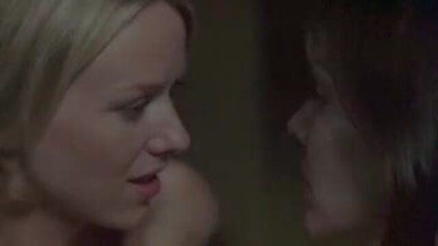 Naomi Watts & Laura Harring lesbian scene
