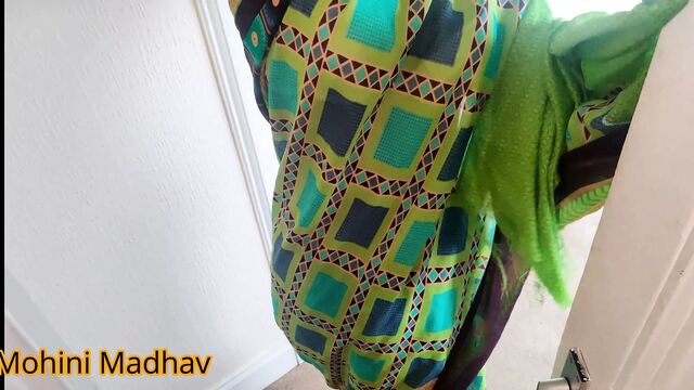 Indian bhabhi had compromised for her house rent with owner