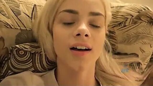 Elsa Jean is about to leave but lets you cum on her one last