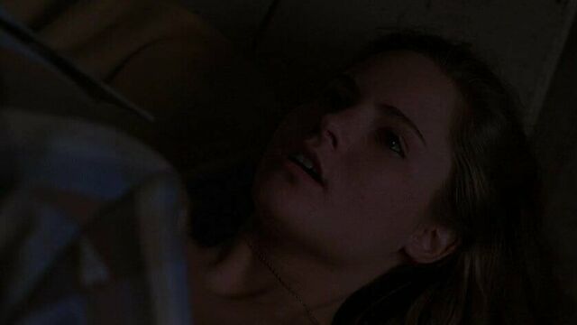 Jennifer Jason Leigh - Fast Times at Ridgemont High (dubbed)