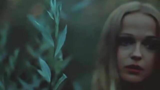 Anzhelika Nevolina - Parad planet (1984)