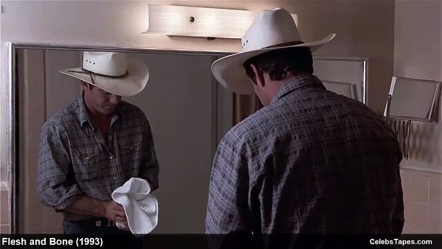 Barbara Alyn Woods, Gwyneth Paltrow & Meg Ryan naked & sexy