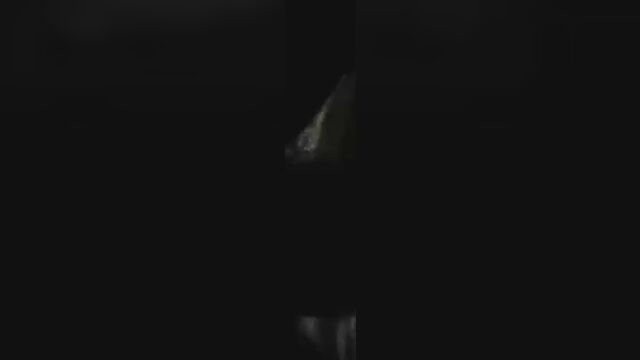 Klinka dosla na vikendicu da se jebe. Ne voli da se snima. Uska picka. She came to the cottage to fuck. Tinny pussy. Shy