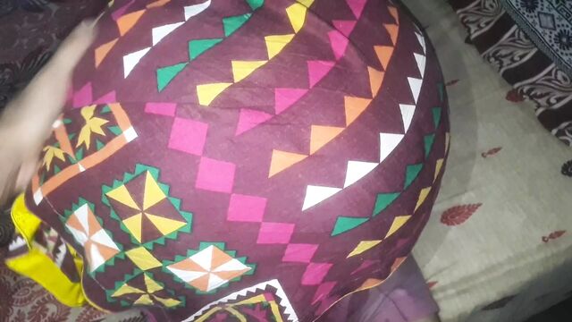 Desi maid with hot house Owner alone at home