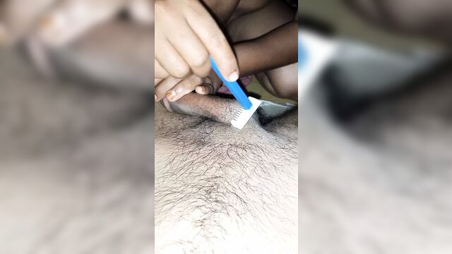 Vabi ka dia bal kata! Bangla voice! Bangla Vabi ka dia bal kata ar hard chuda. Village vabi hard fuck and press boobs!