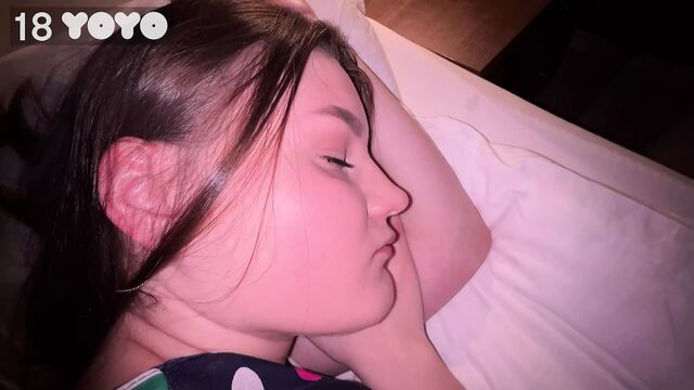 19 YEAR OLD GIRL STRETCHED AND DESTROYED