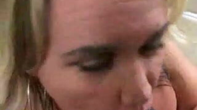 Fat Slut Rylee Gives Head to Big Black Cock