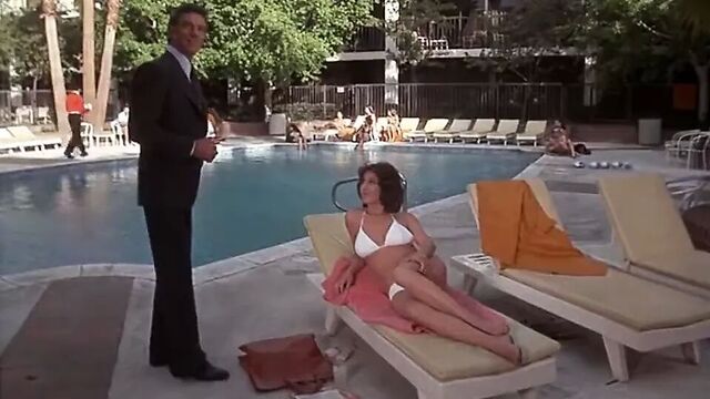 Early lynda carter in bikini 1975