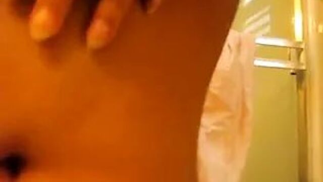 Sexy girl self shot her naked body no face