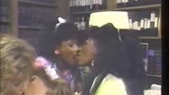 Angel Kelly And Friends Lesbian Scene