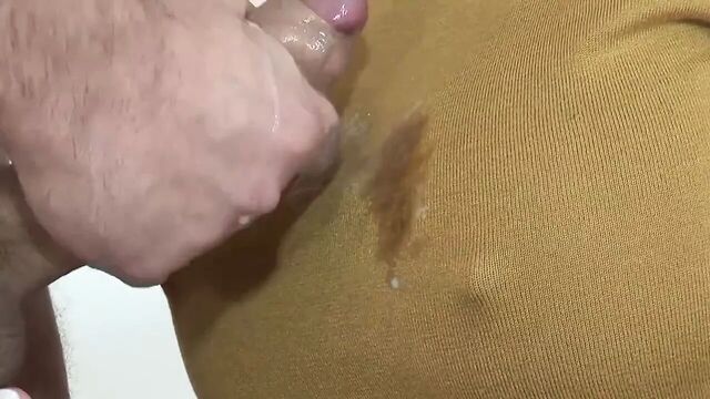 Lady Sonia fun in leggings