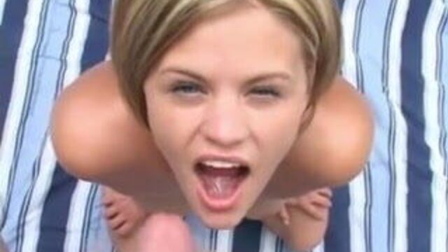 Hottie gives this dude a mean blowjob