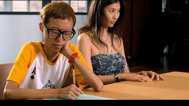 Wu Qing Qing in The 33d Invader