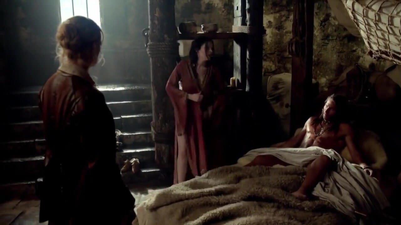 Lise Slabber - Black Sails S02E01 watch online | GiG.SEX