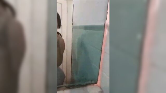 Gaby te da su wasap para que la llames cuando quieras