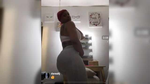 Londonmonroe thickness